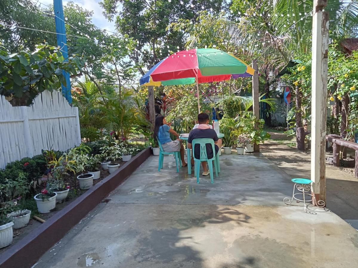Ennas Place Coron Buitenkant foto