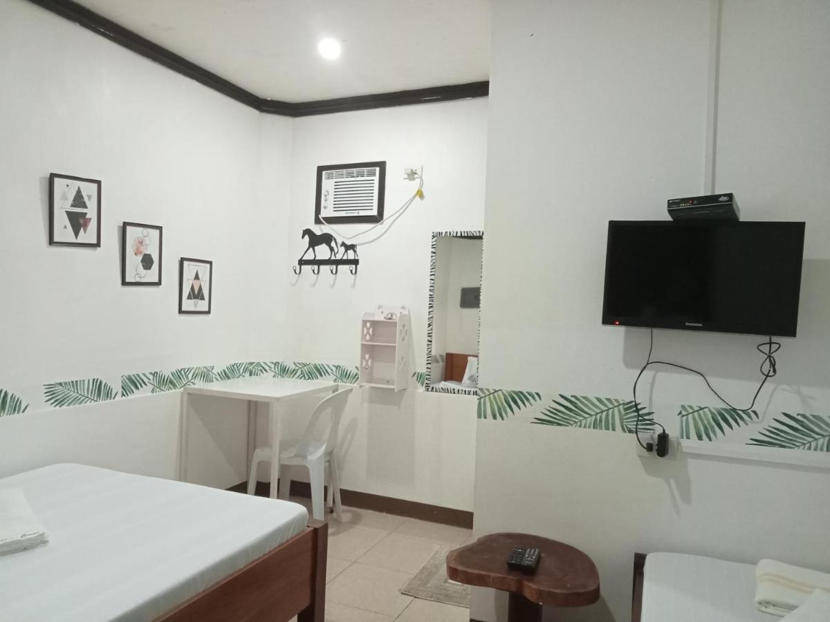 Ennas Place Coron Buitenkant foto